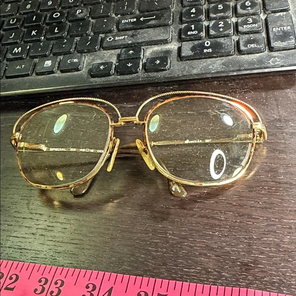 Gold‎ Square Eyeglasses